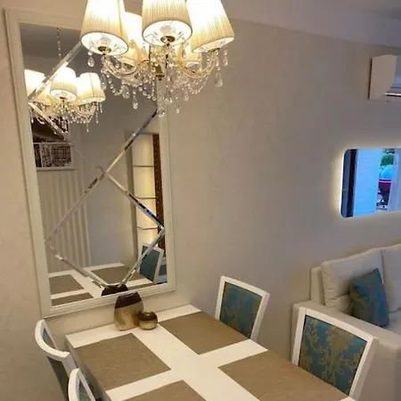 Harmony Suites Grand Σάνι Μπιτς